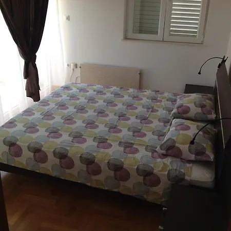 Apartamento Biserka