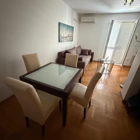 Biserka Apartamento