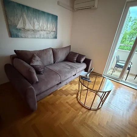 Apartamento Biserka *